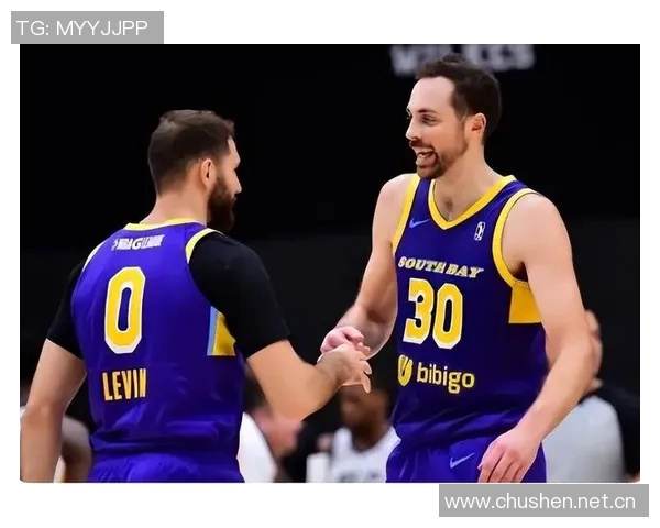 文班与赫夫封盖数据对比赫夫总盖帽领先但出场时间少于文班